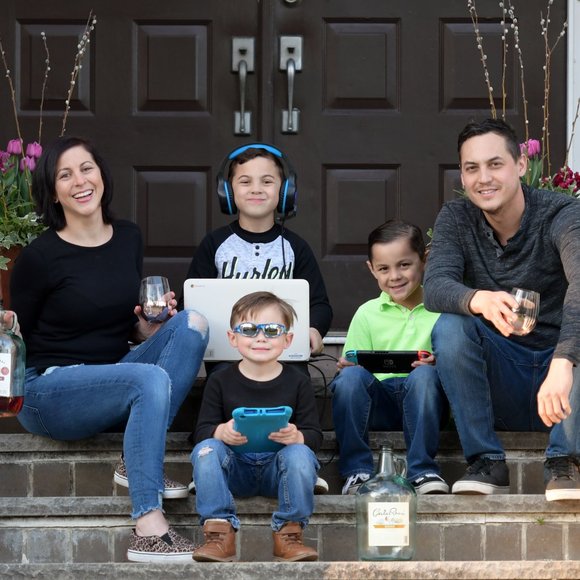 Meet your Posher, Marissa - Picture 2 of 2